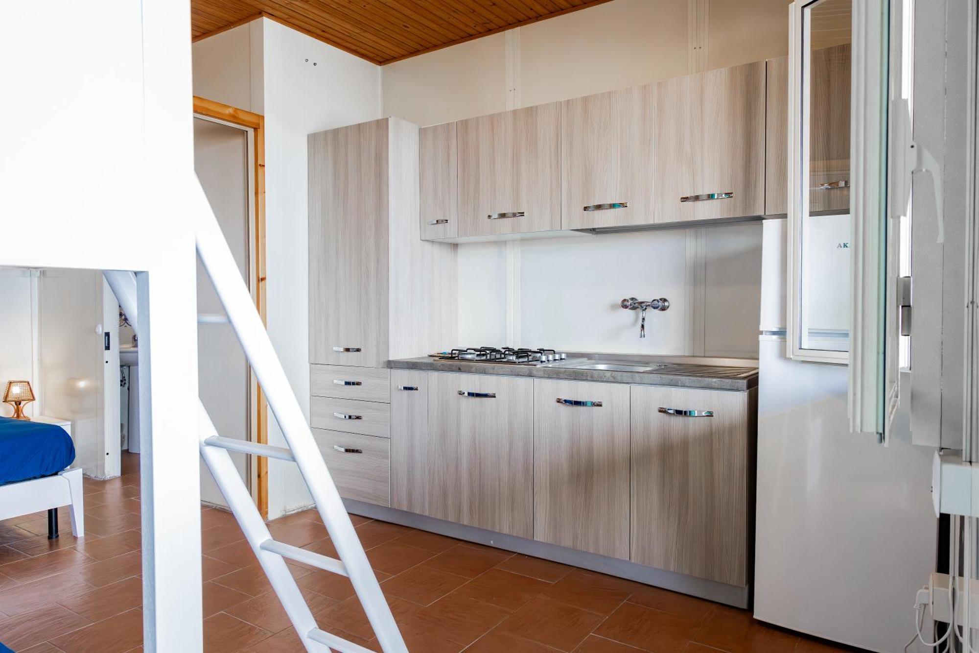 Riva Smeralda Camping Lodge ميلاتسو المظهر الخارجي الصورة