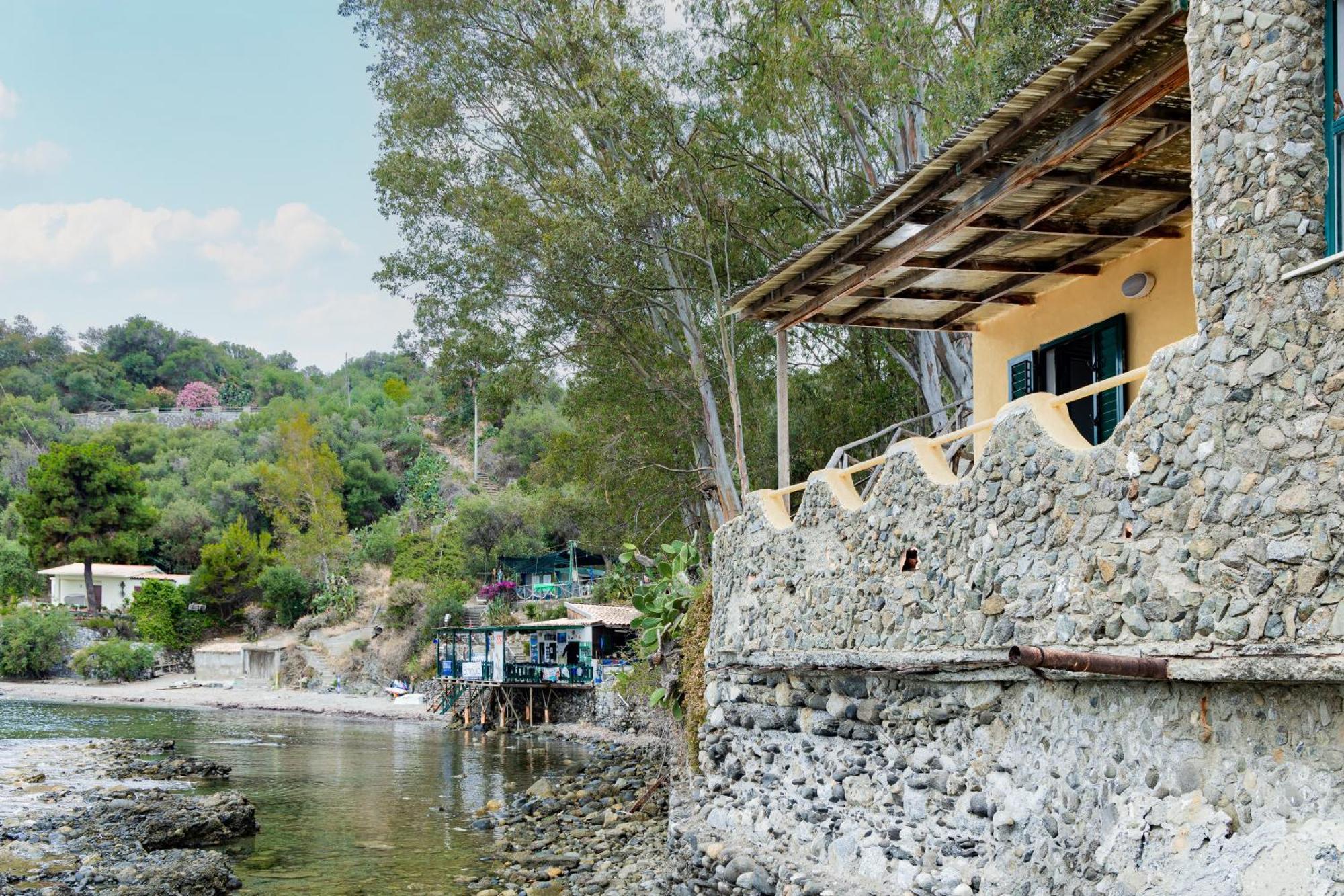 Riva Smeralda Camping Lodge ميلاتسو المظهر الخارجي الصورة