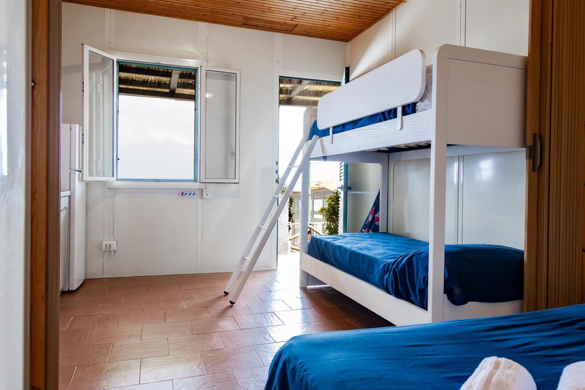 Riva Smeralda Camping Lodge ميلاتسو المظهر الخارجي الصورة